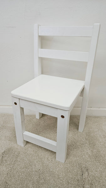 Stacking Chairs set of 2 Available in Natural or White